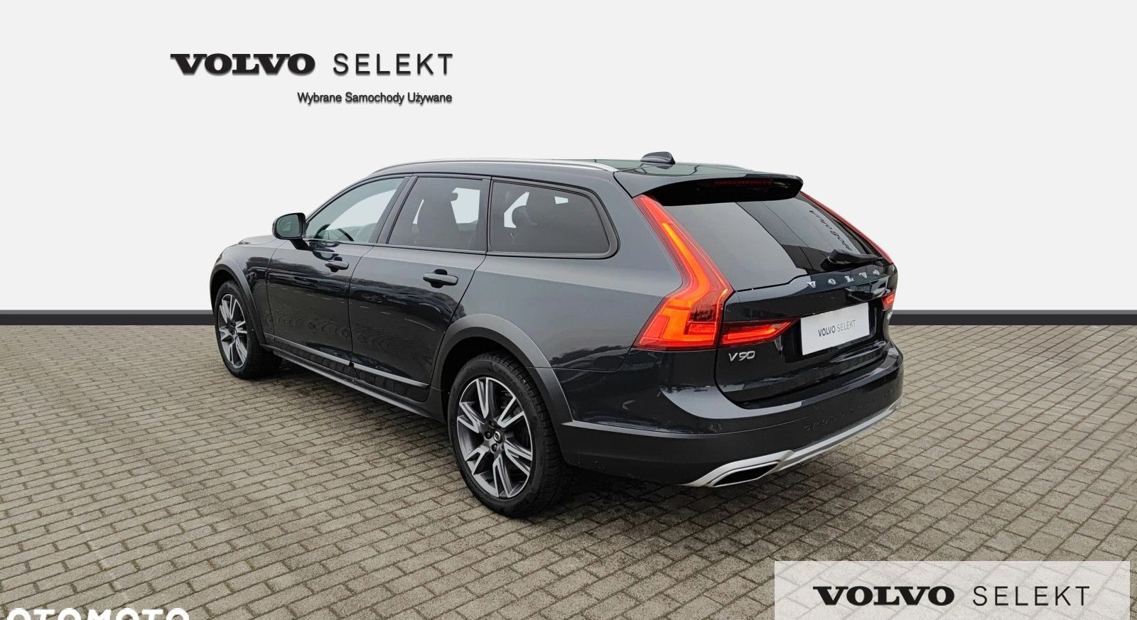 Volvo V90 Cross Country cena 139900 przebieg: 149325, rok produkcji 2017 z Puławy małe 326